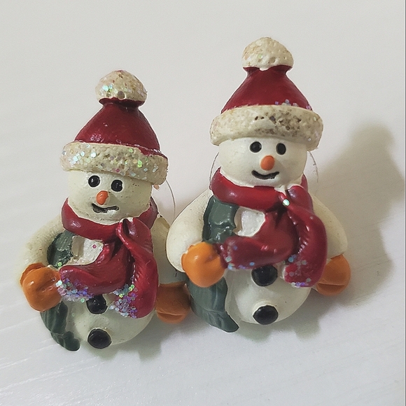 💚 3 For $15 VINTAGE Christmas Snowman Earrings Piereced Handpainted - Picture 1 of 3